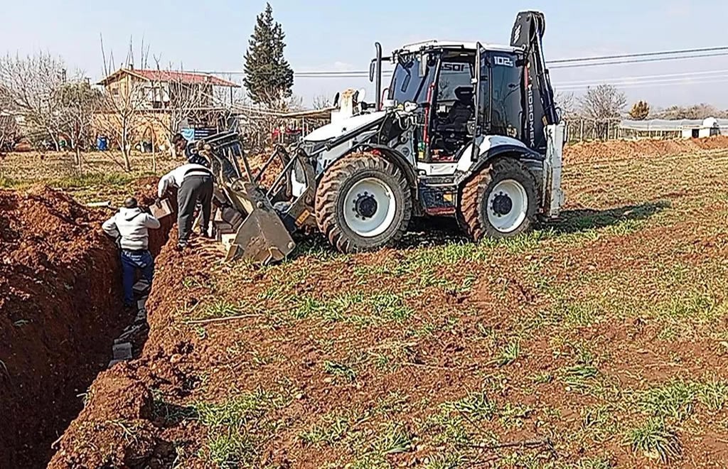 Kanal kazısı torbalı